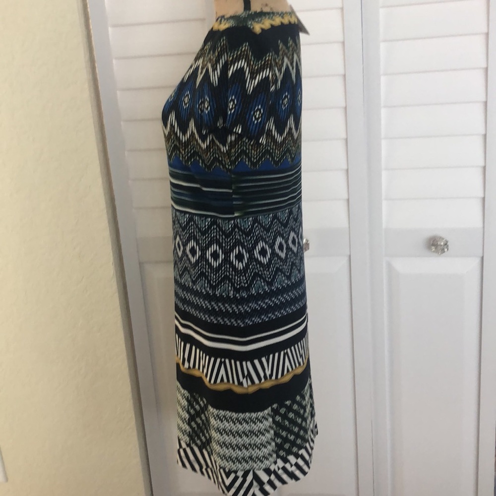 Dress - Picture 3 of 5